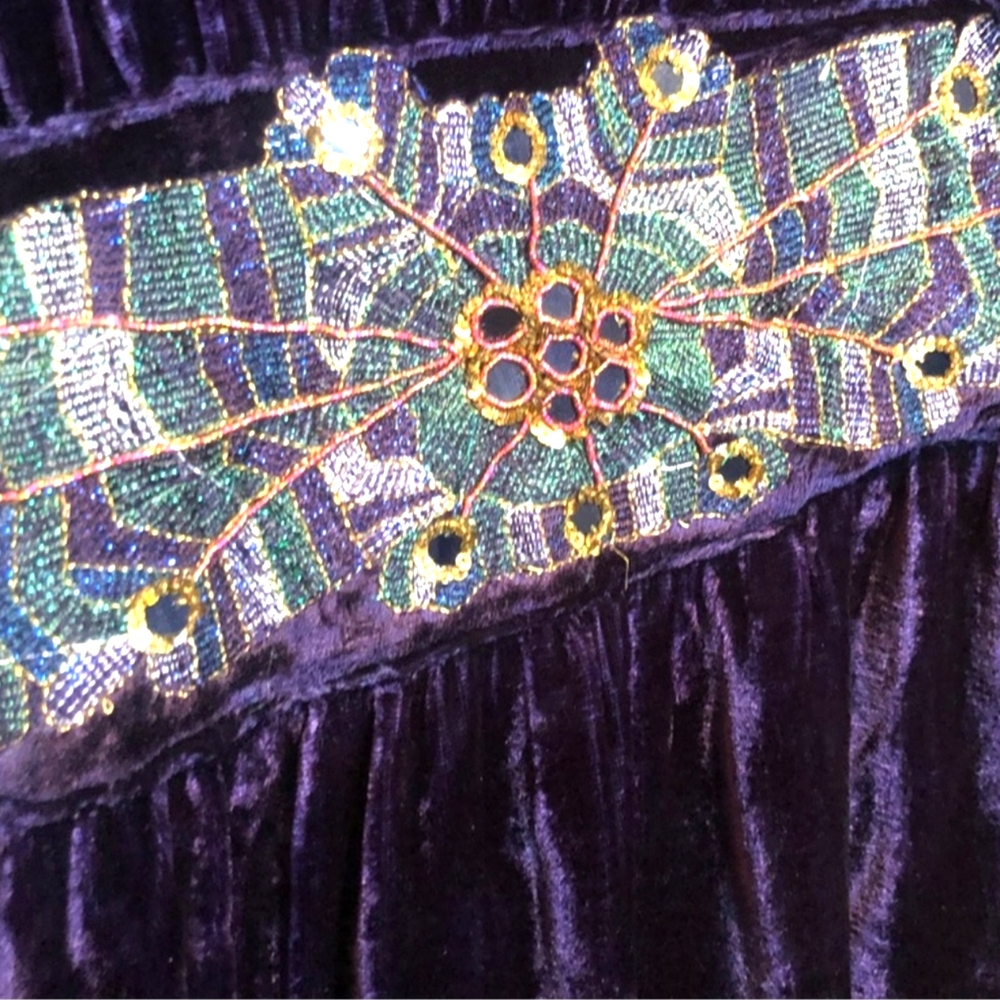 Soft Surroundings Deep Crushed Velvet Embroidered Robe - Picture 7 of 8